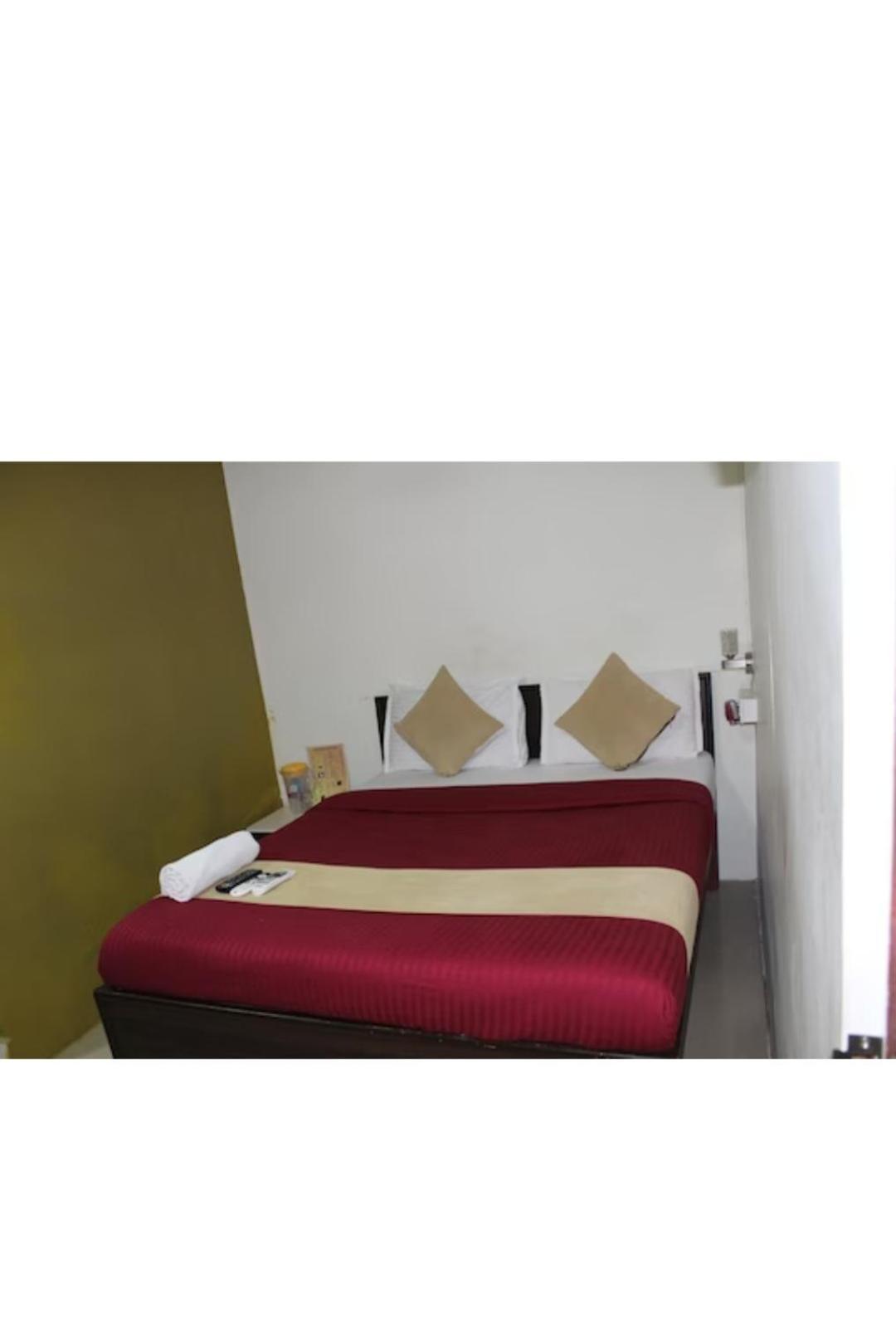 Hotel Saffron Inn Bombay Extérieur photo